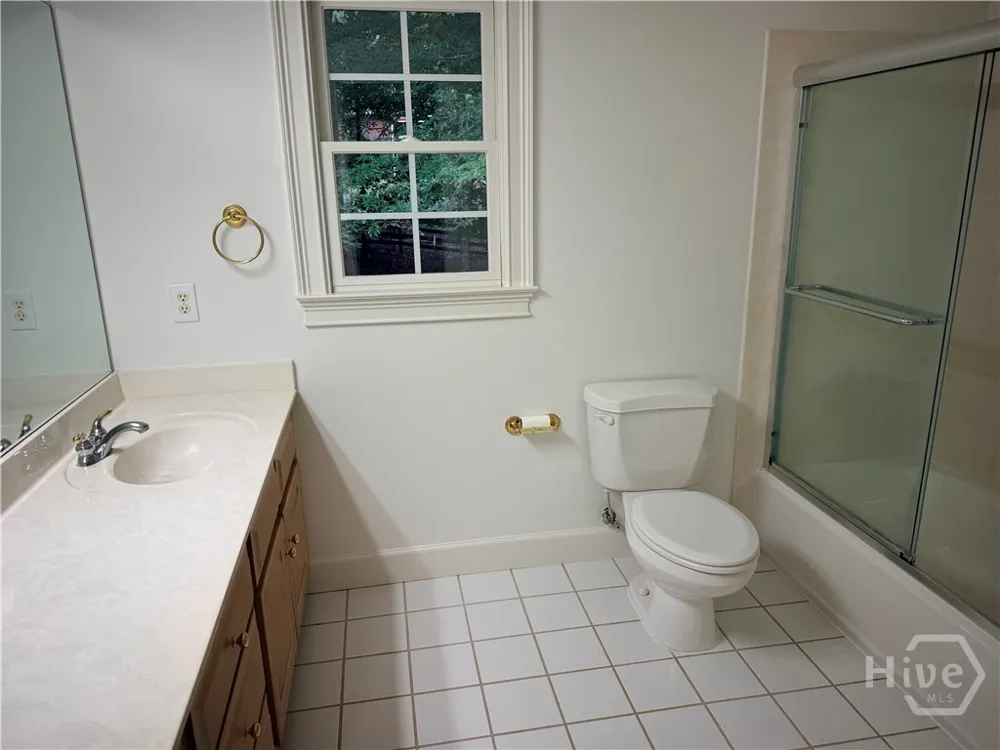 1171 River Run Bishop, GA 30621