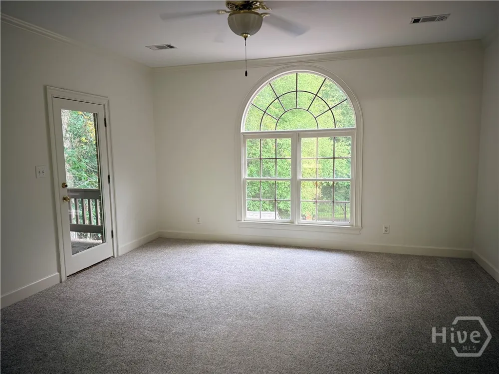 1171 River Run Bishop, GA 30621