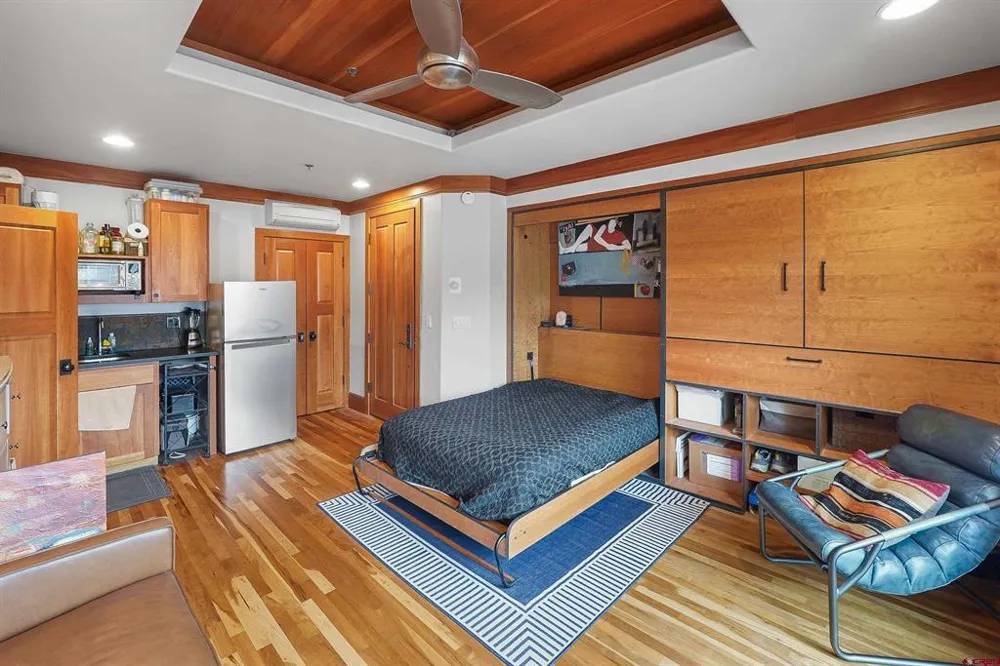 766 main Avenue #201 Durango, CO 81301