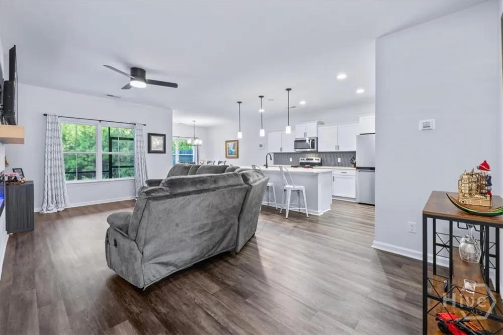 147 Bellasera Way Richmond Hill, GA 31324