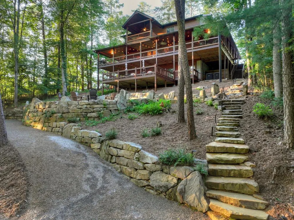 303 Major Ridge Road Blue Ridge, GA 30513