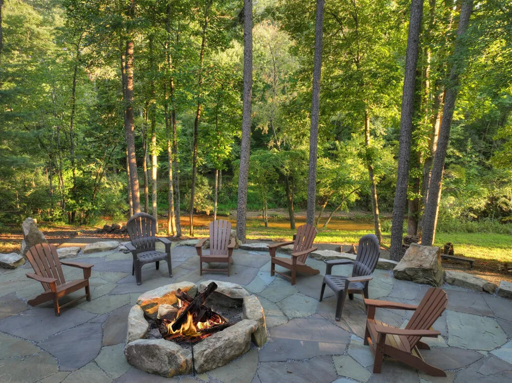 303 Major Ridge Road Blue Ridge, GA 30513