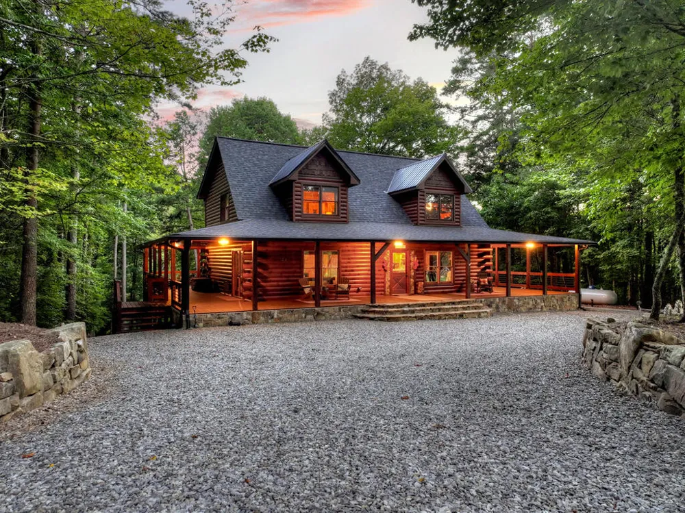 303 Major Ridge Road Blue Ridge, GA 30513