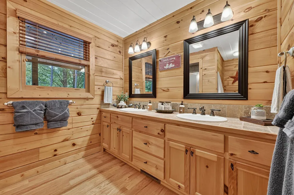 303 Major Ridge Road Blue Ridge, GA 30513