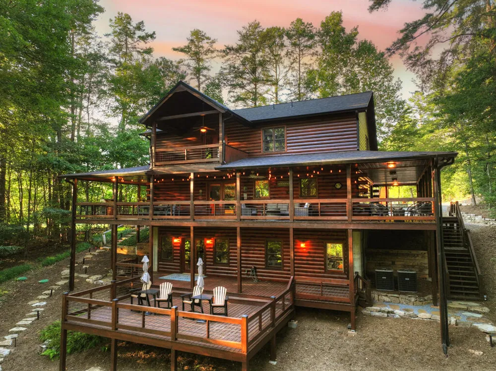 303 Major Ridge Road Blue Ridge, GA 30513