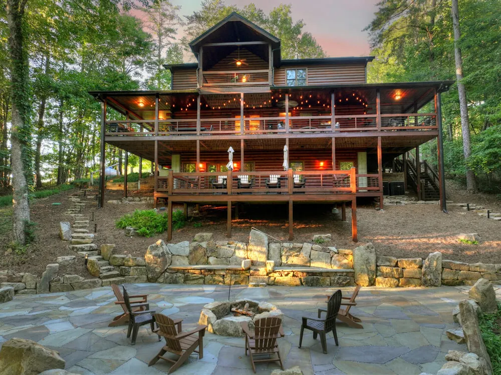 303 Major Ridge Road Blue Ridge, GA 30513
