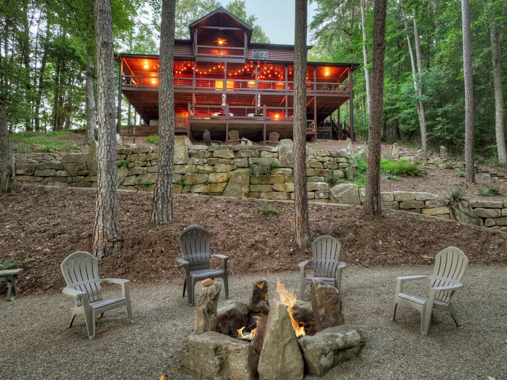 303 Major Ridge Road Blue Ridge, GA 30513