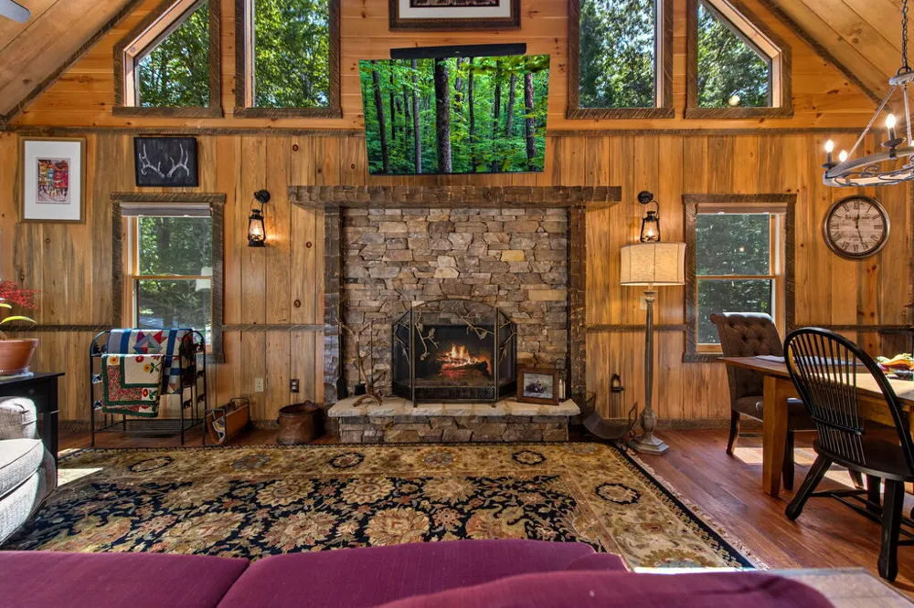 60 Oasis Drive Blue Ridge, GA 30513