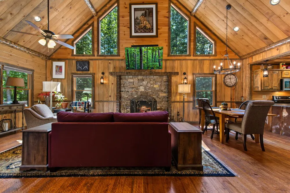 60 Oasis Drive Blue Ridge, GA 30513
