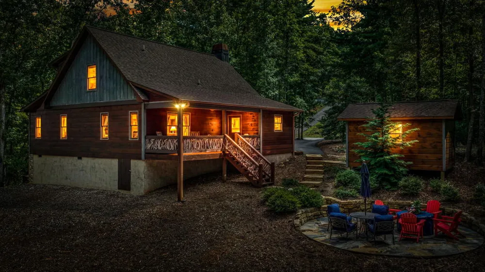 60 Oasis Drive Blue Ridge, GA 30513