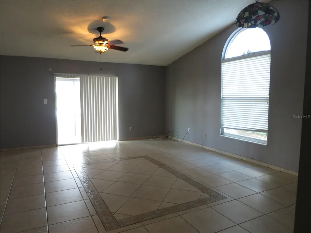3115 SMOKE SIGNAL CIRCLE Kissimmee, FL 34746