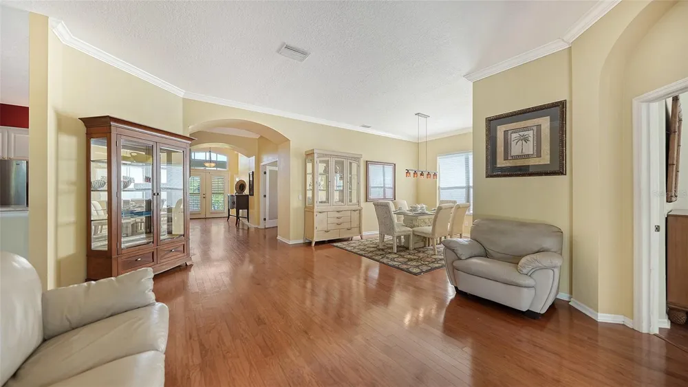 5308 52ND AVENUE W Bradenton, FL 34210