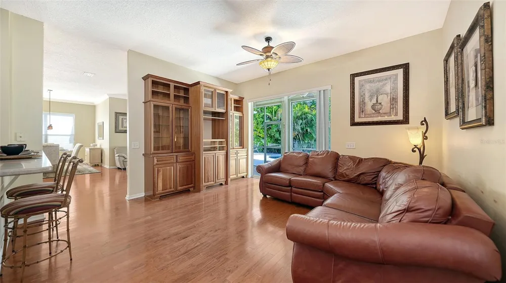 5308 52ND AVENUE W Bradenton, FL 34210