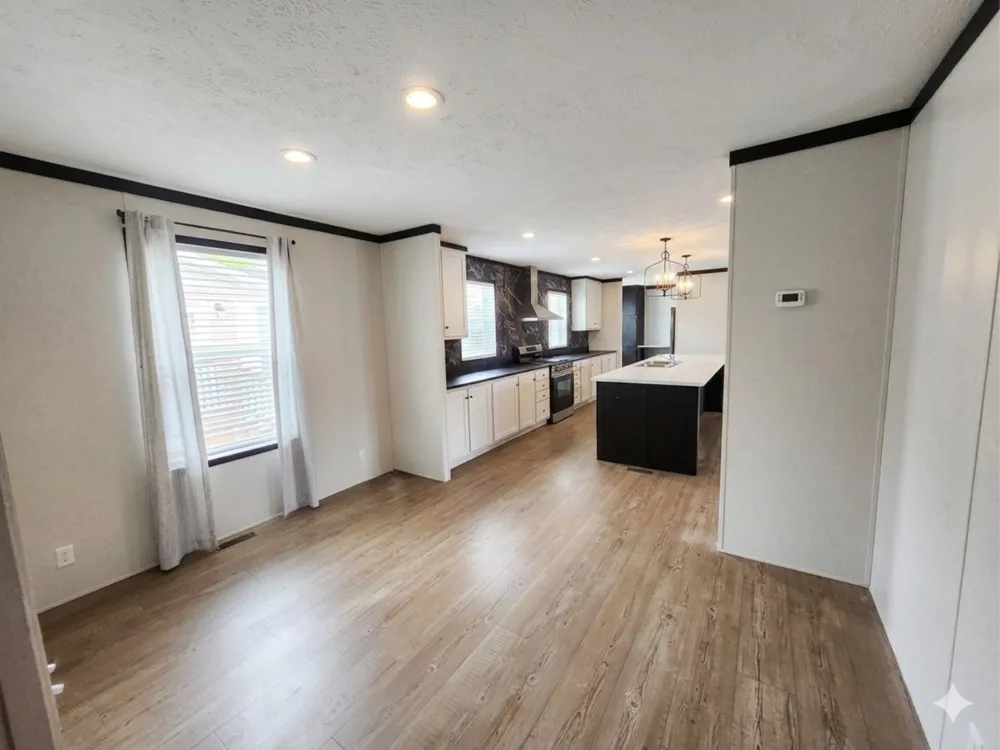 265 Spruce Highland, MI 48357