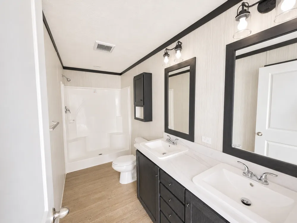 265 Spruce Highland, MI 48357