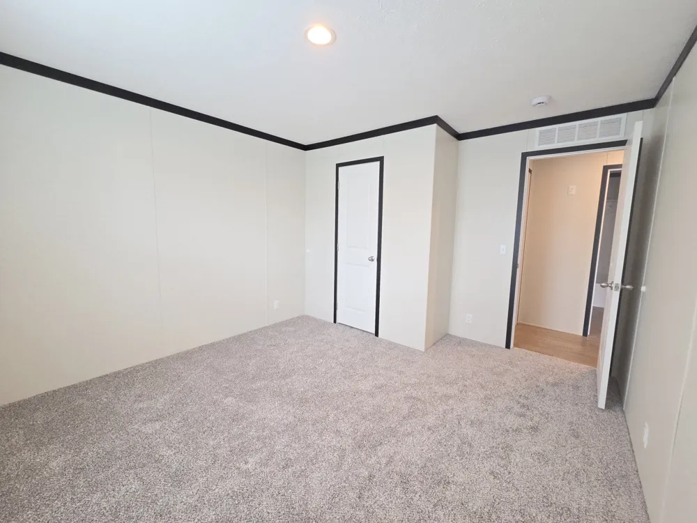 265 Spruce Highland, MI 48357