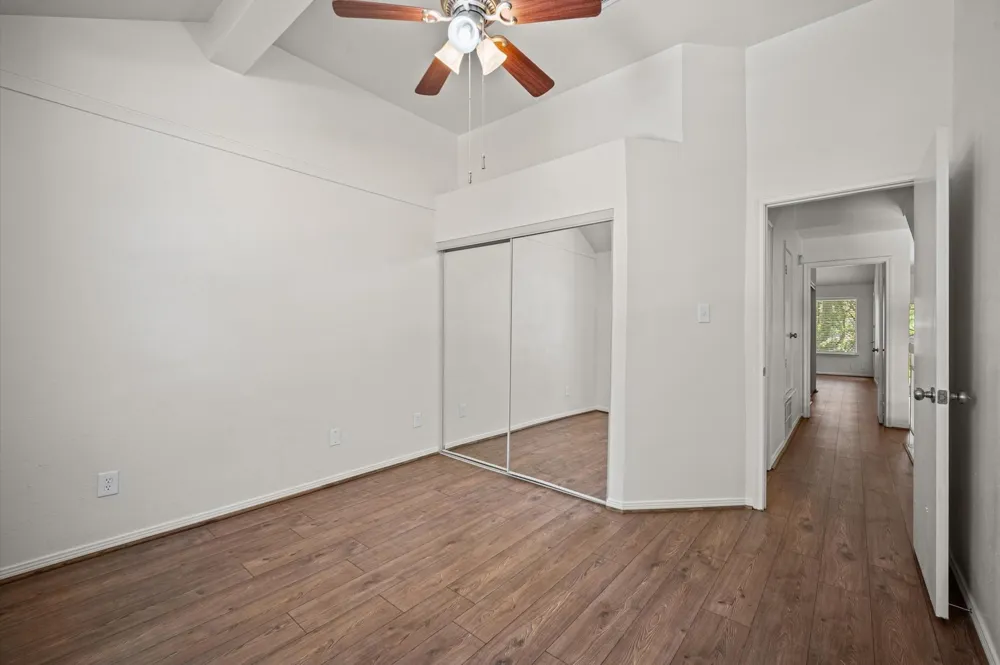 13 Lakeridge Drive Spring, TX 77381