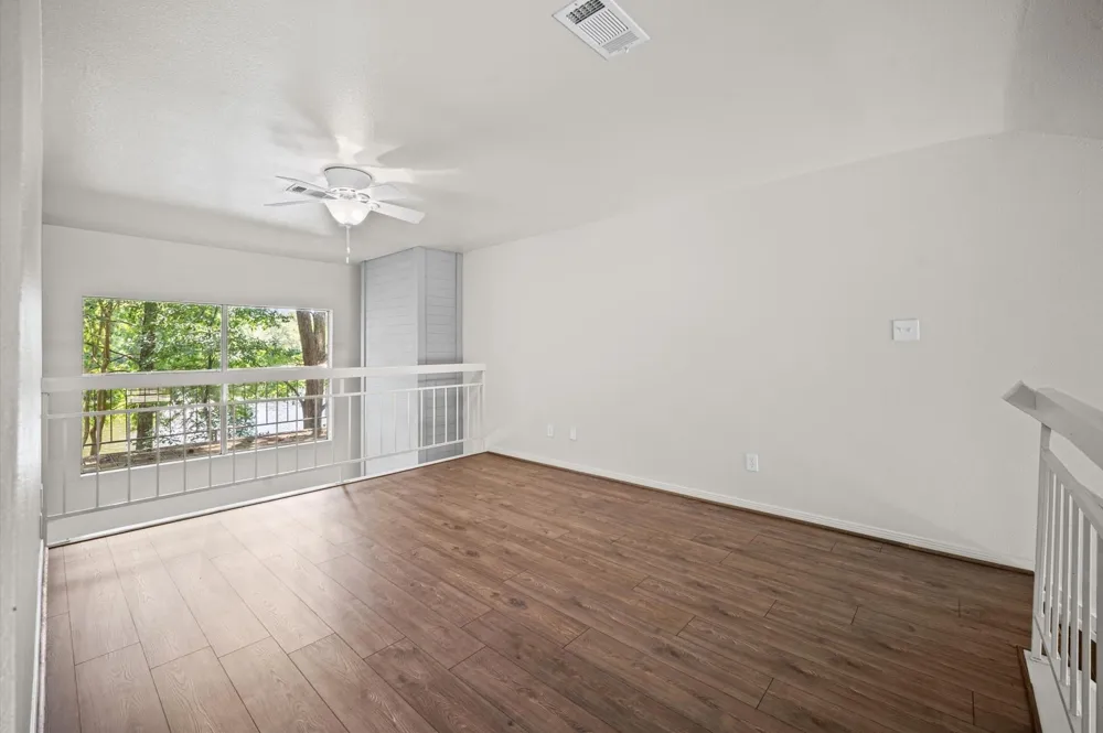 13 Lakeridge Drive Spring, TX 77381