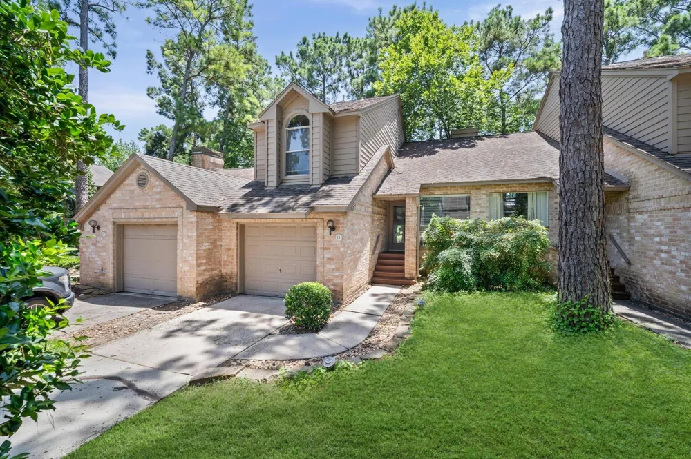 13 Lakeridge Drive Spring, TX 77381