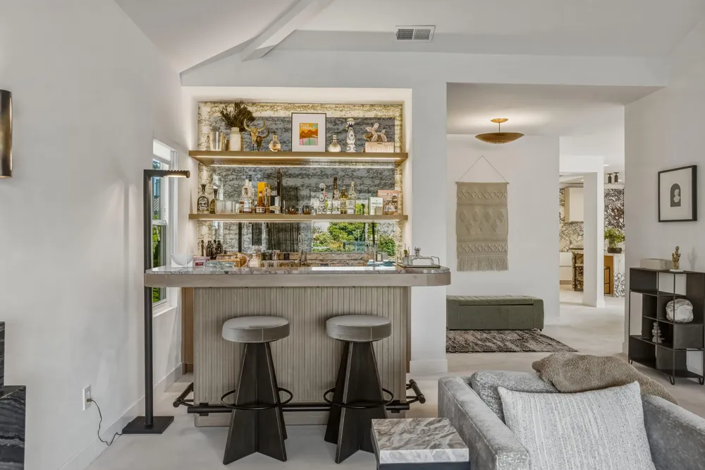 149 Lakeshore Drive Rancho Mirage, CA 92270