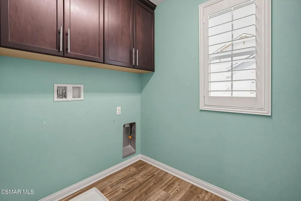 27470 Poppy Court Saugus, CA 91350
