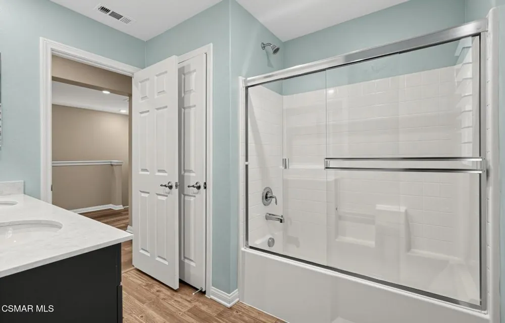 27470 Poppy Court Saugus, CA 91350