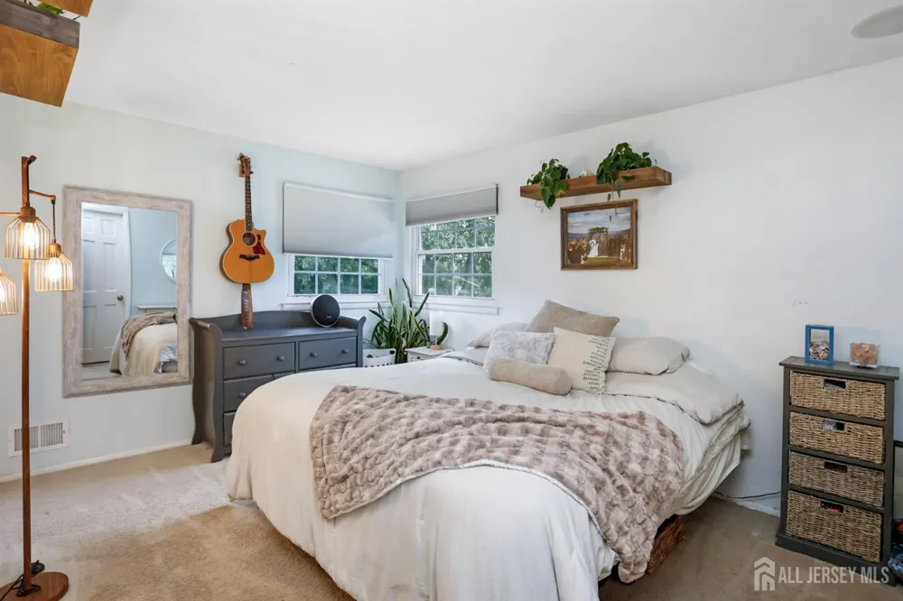 35 westbrook Road Howell, NJ 07731