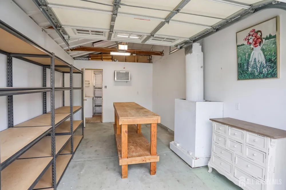 35 westbrook Road Howell, NJ 07731