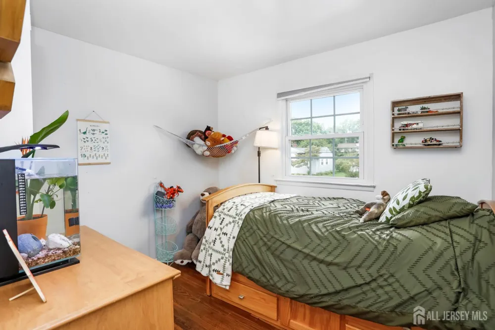 35 westbrook Road Howell, NJ 07731