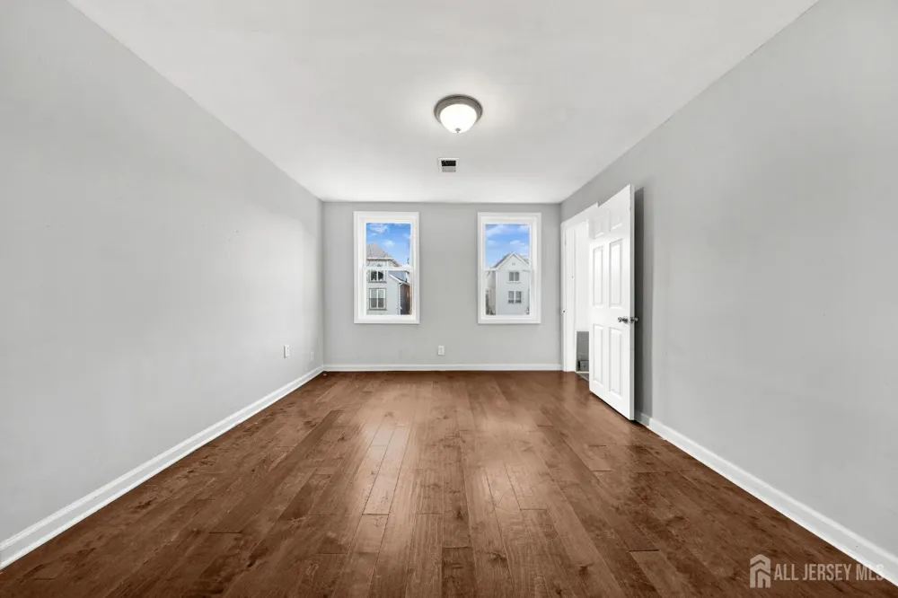 133 Smith Street #2 Elizabeth, NJ 07201