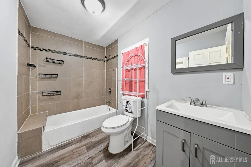 133 Smith Street #2 Elizabeth, NJ 07201