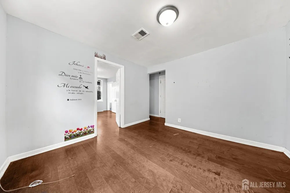 133 Smith Street #2 Elizabeth, NJ 07201