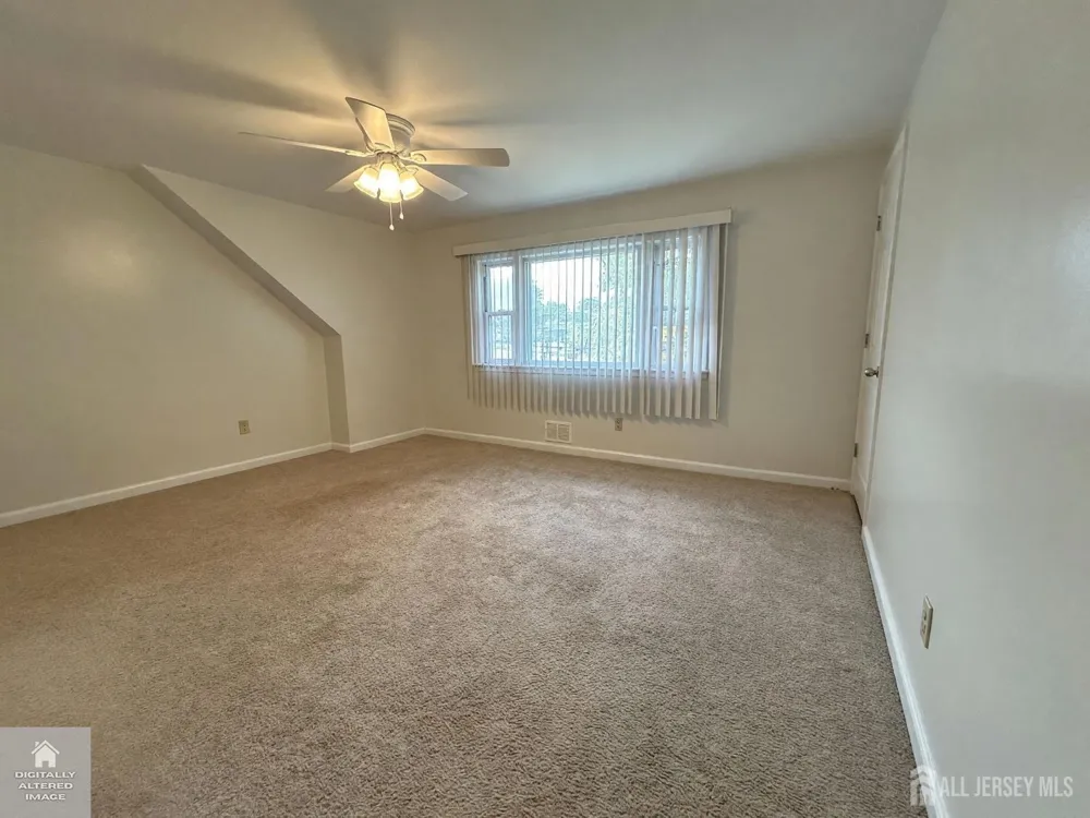 90 Harrigan Street Edison, NJ 08817