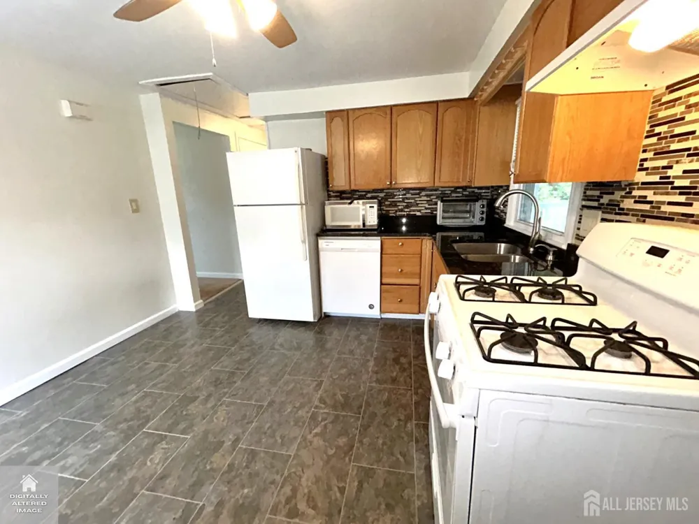90 Harrigan Street Edison, NJ 08817