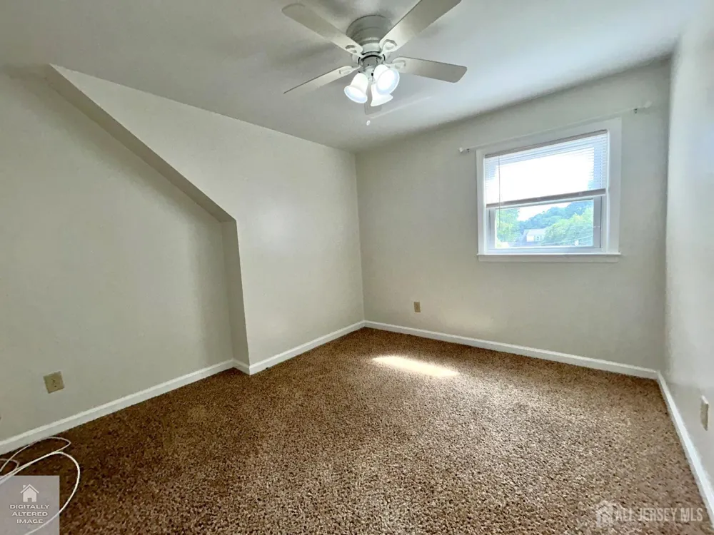 90 Harrigan Street Edison, NJ 08817