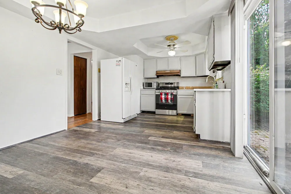 9 Edison Avenue Ypsilanti, MI 48197