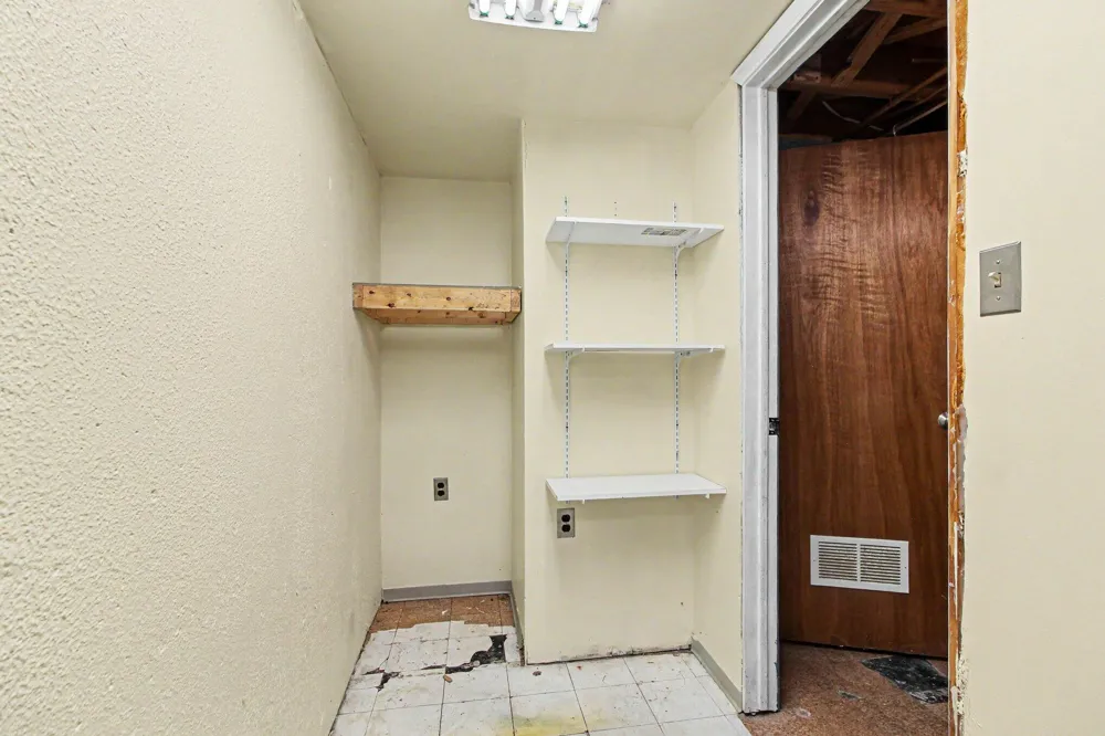 9 Edison Avenue Ypsilanti, MI 48197