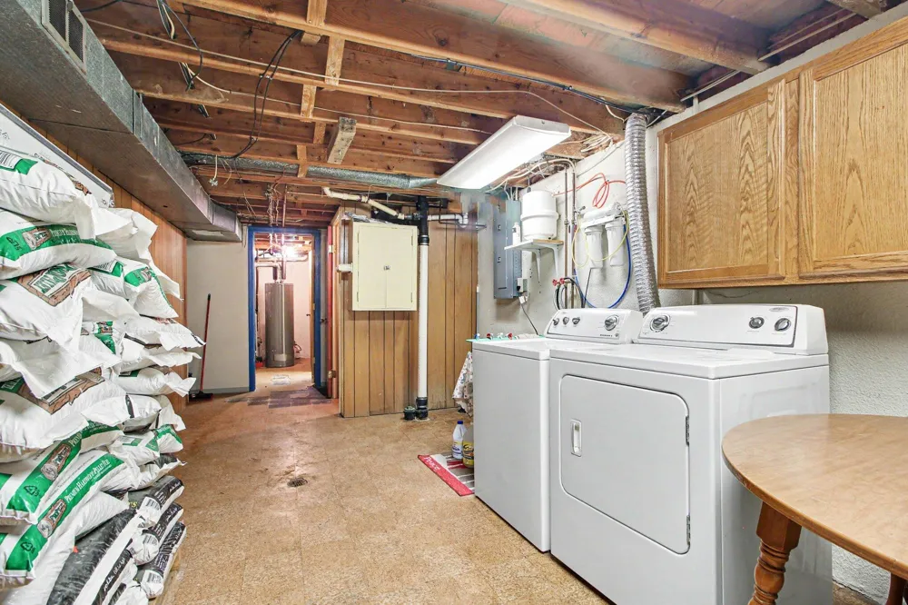 9 Edison Avenue Ypsilanti, MI 48197