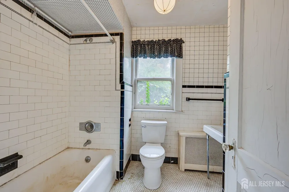 462 Union Avenue Middlesex, NJ 08846