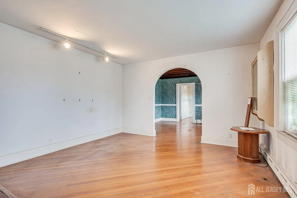462 Union Avenue Middlesex, NJ 08846
