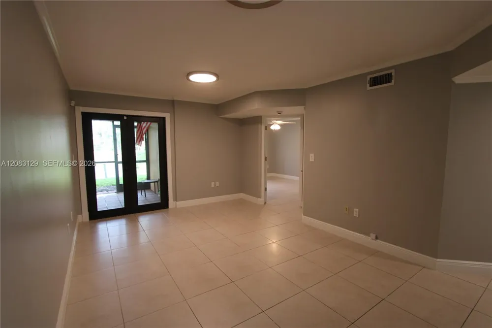 15495 Miami Lakeway N #104-4 Miami Lakes, FL 33014
