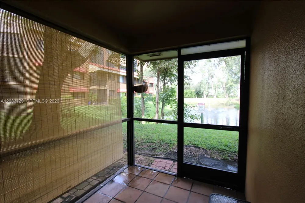 15495 Miami Lakeway N #104-4 Miami Lakes, FL 33014