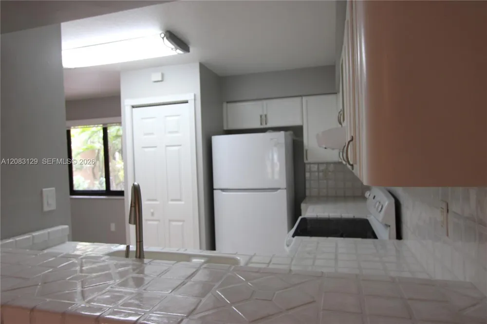 15495 Miami Lakeway N #104-4 Miami Lakes, FL 33014