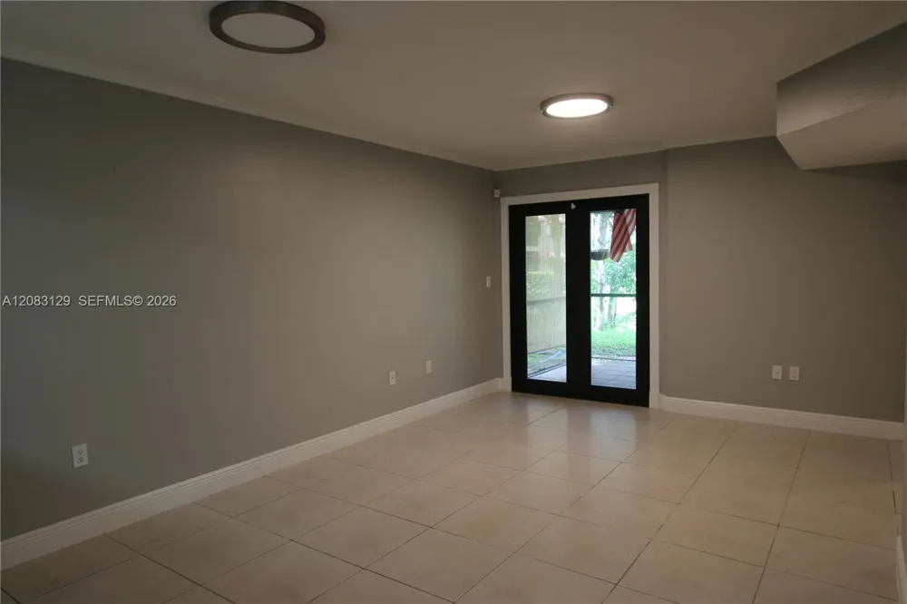 15495 Miami Lakeway N #104-4 Miami Lakes, FL 33014