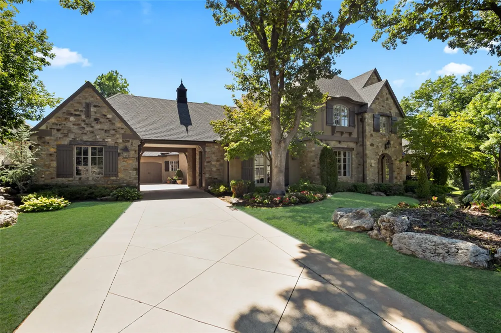 710 W 107th Place S Jenks, OK 74037