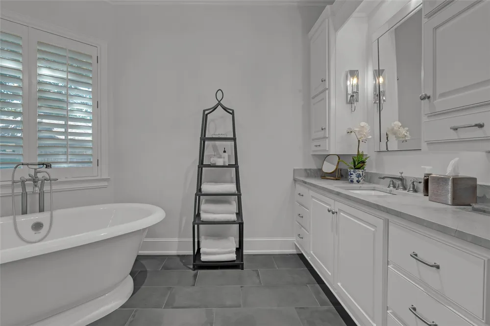 710 W 107th Place S Jenks, OK 74037