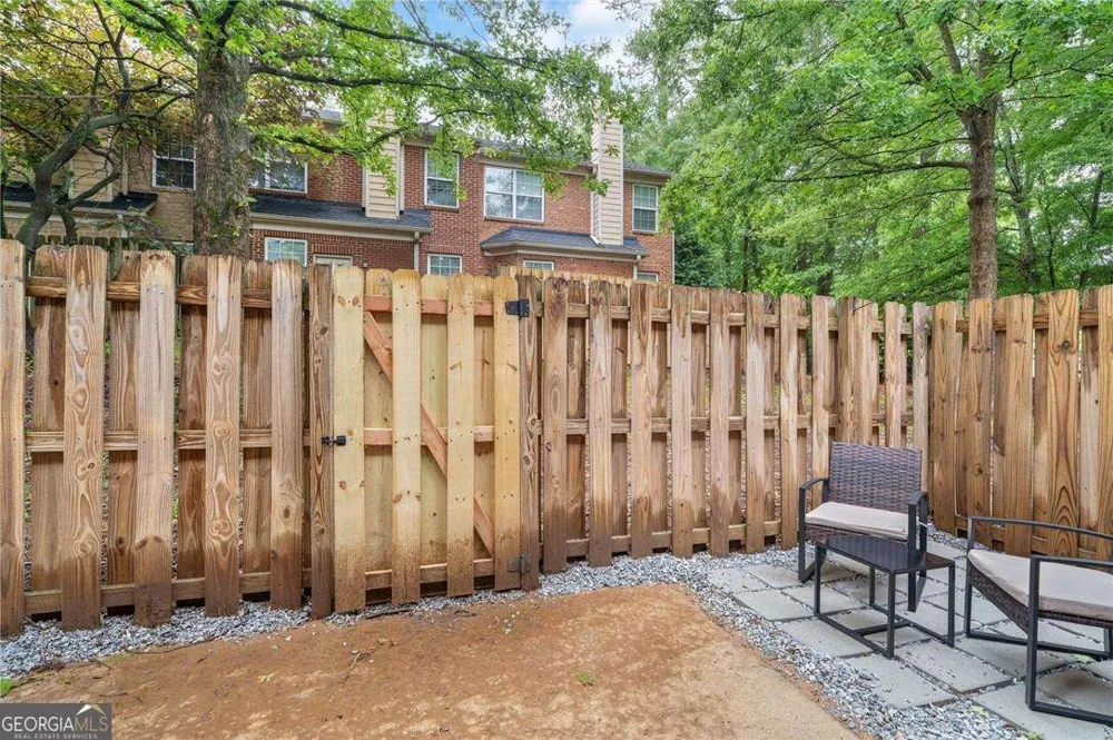 3063 Thornbury TRCE Atlanta, GA 30360