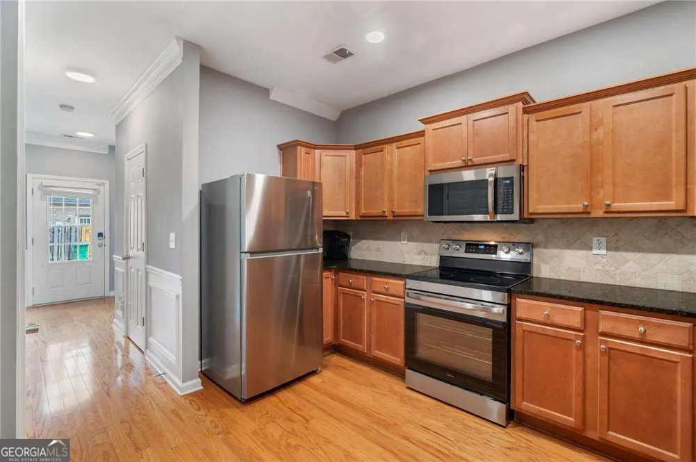 3063 Thornbury TRCE Atlanta, GA 30360