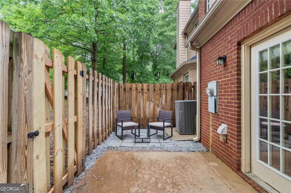 3063 Thornbury TRCE Atlanta, GA 30360
