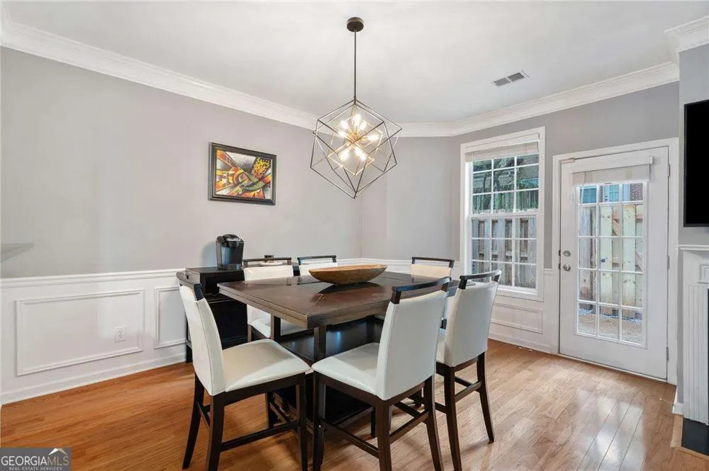 3063 Thornbury TRCE Atlanta, GA 30360